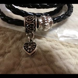 Beautiful Black Bracelet ♣️ Silver hardware ♣️